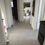 Appartement Isl 02 *